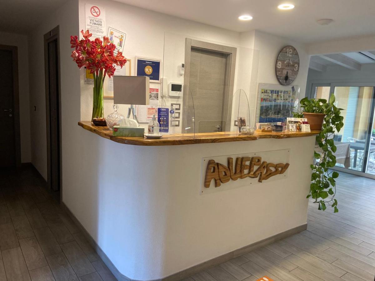 Albergo Aduepassi & Servizio Bike Shuttle フィナーレ・リーグレ エクステリア 写真