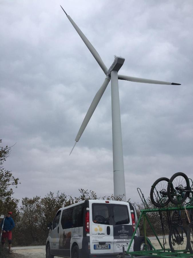 Albergo Aduepassi & Servizio Bike Shuttle フィナーレ・リーグレ エクステリア 写真