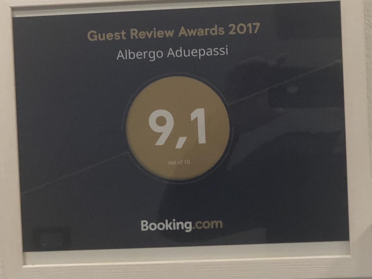 Albergo Aduepassi & Servizio Bike Shuttle フィナーレ・リーグレ エクステリア 写真